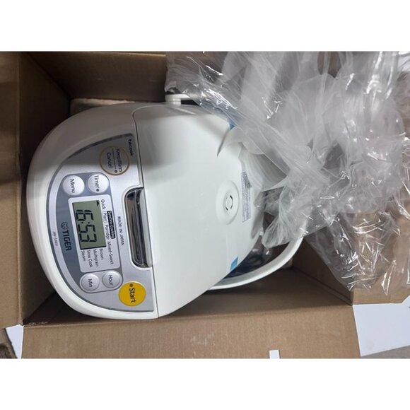 Tiger 5.5-Cup Micom Rice Cooker and Warmer - Picture 5 of 5